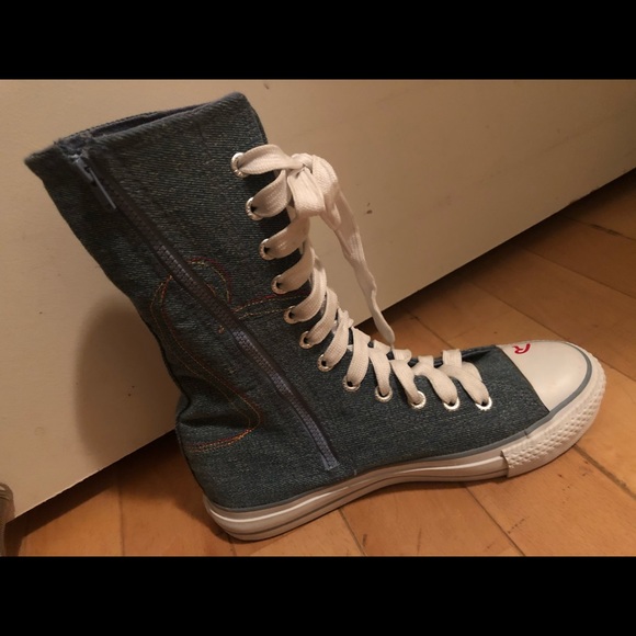 Replay & Sons Embroidered Denim Low Boot - NWOT - Picture 3 of 7